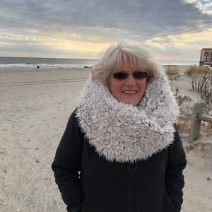 Meet your Posher, Carol